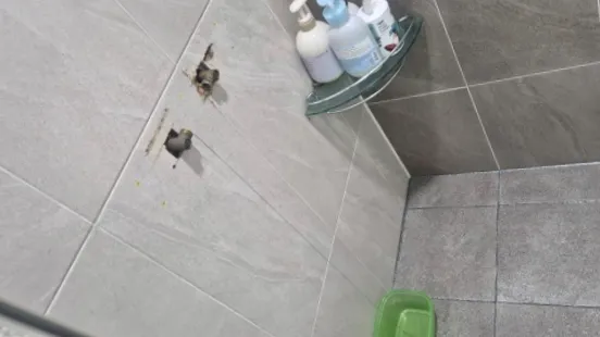 부천시 원미구 이중관 온수배관 누수, 기존 배관 빼고 새 배관 삽입한 현장 1 부천시 원미구 아파트 누수 6